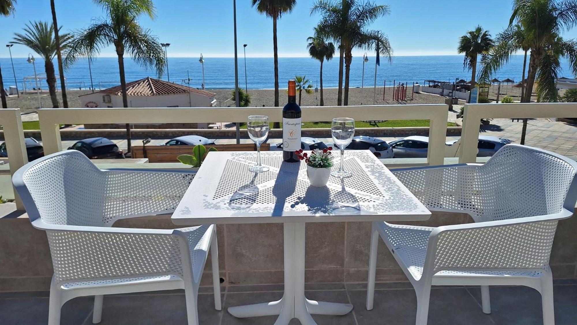 1ª Linea Playa De Burriana 1ºd Apartment Nerja Bagian luar foto