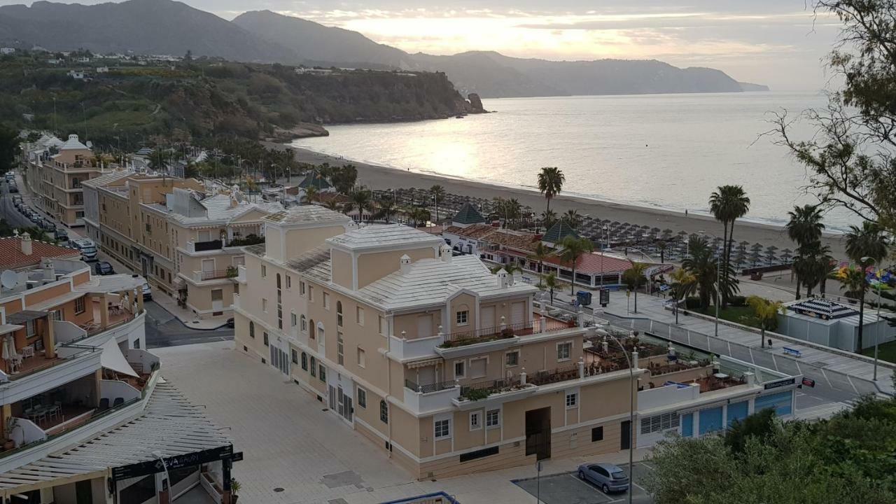 1ª Linea Playa De Burriana 1ºd Apartment Nerja Bagian luar foto